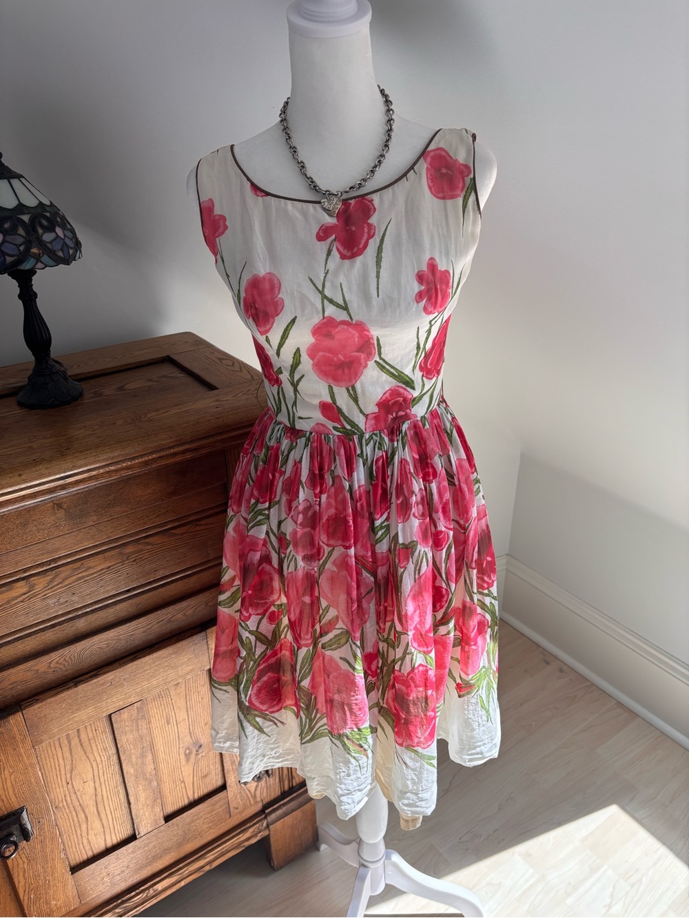Tailored Junior Floral Dress 🌷